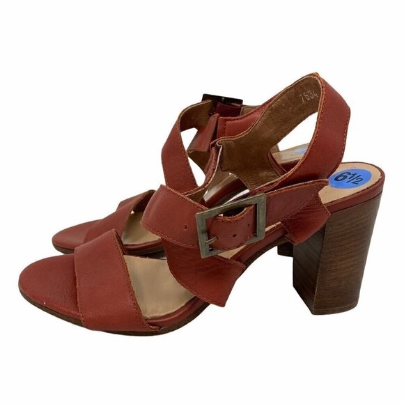 NEW Avellini Women's Slingback Sandals Red Cross Stap Block Heels Italy 6.5 - Picture 3 of 9